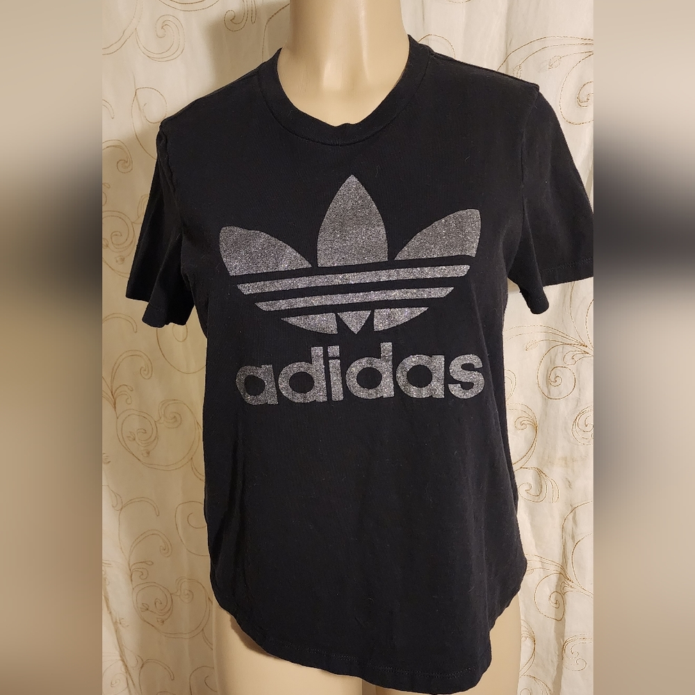 Adidas graphic Tee sz M nwot - Picture 1 of 4